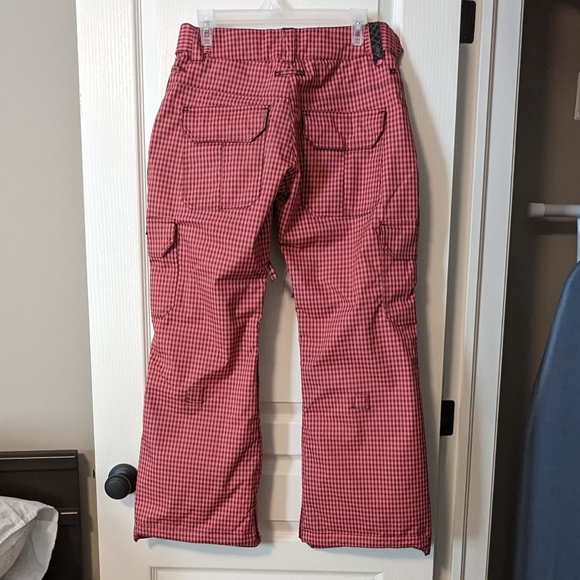 Women's Snowboard Pants | Small | Short | Pink - Picture 2 of 4